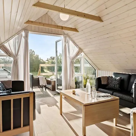 2 Bedroom Gorgeous In Appartement