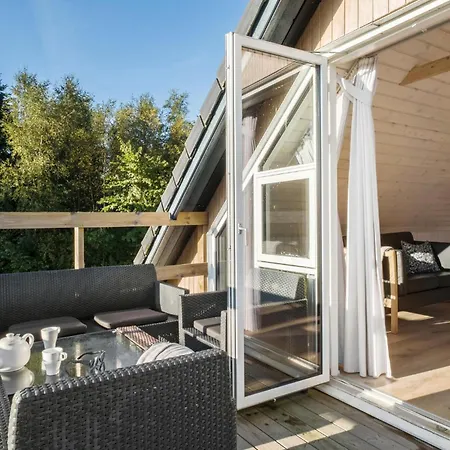 2 Bedroom Gorgeous In Appartement *