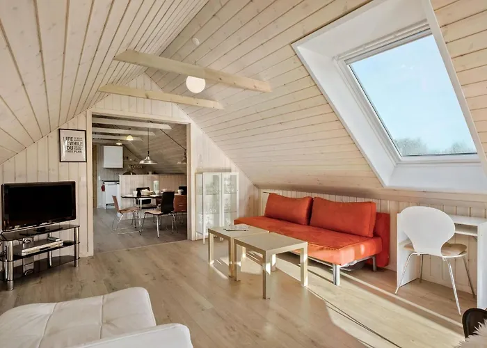 2 Bedroom Gorgeous In
